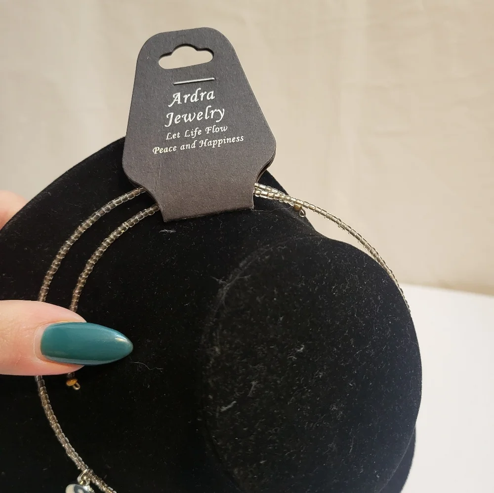 Ying & Yang chocker style necklace - Picture 2 of 2